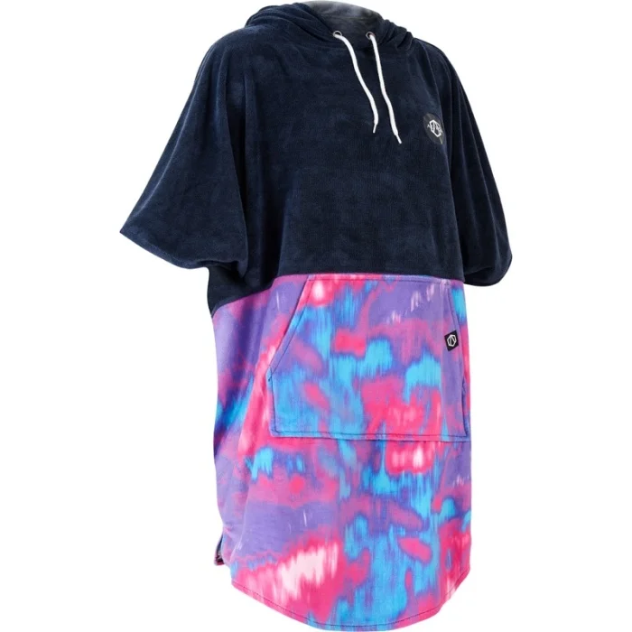 21-nebula-poncho