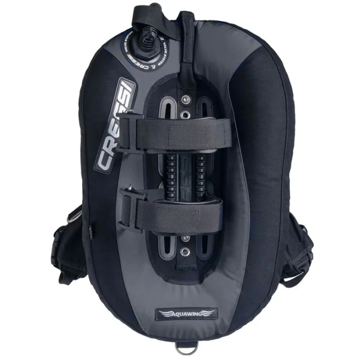 aquawing_plus_black