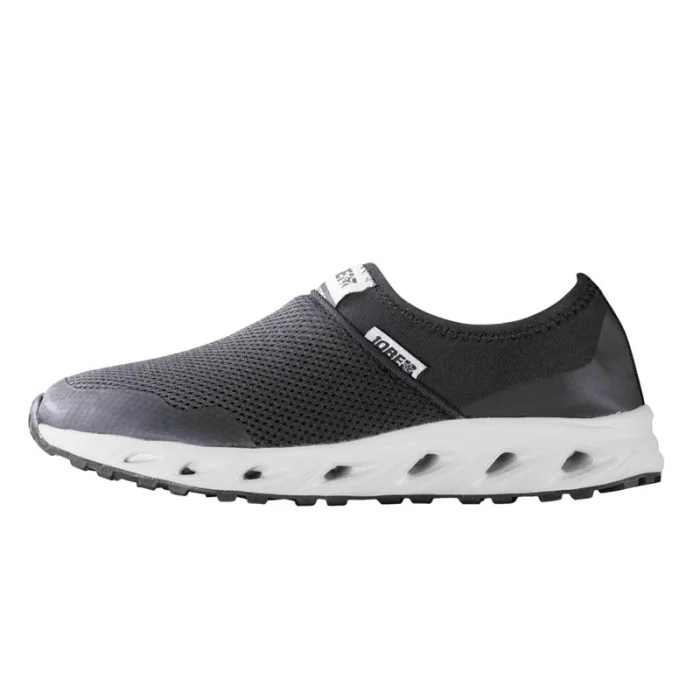 slip-on-black_1